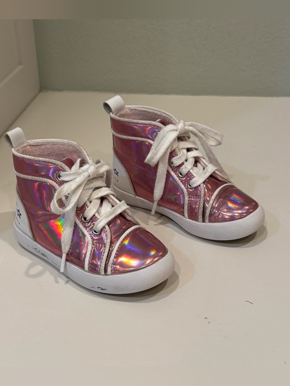Lola + The Boys Iridescent Pink High-Top Sneakers